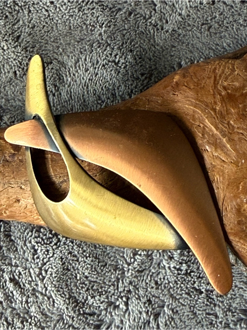 Vintage Kim Craftsmen modernist copper and brass boomerang pin, signed. MCM - Picture 3 of 10